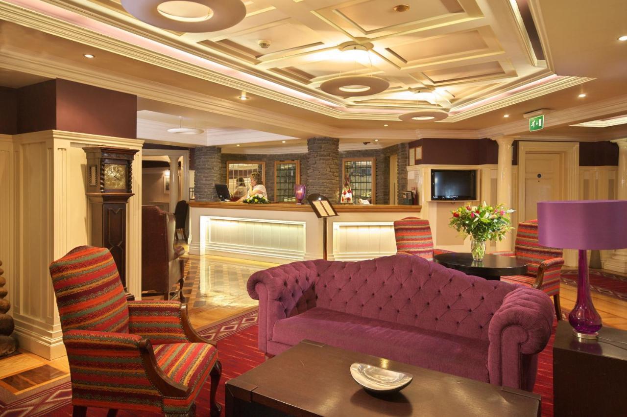 Castle Hotel マクルーム エクステリア 写真